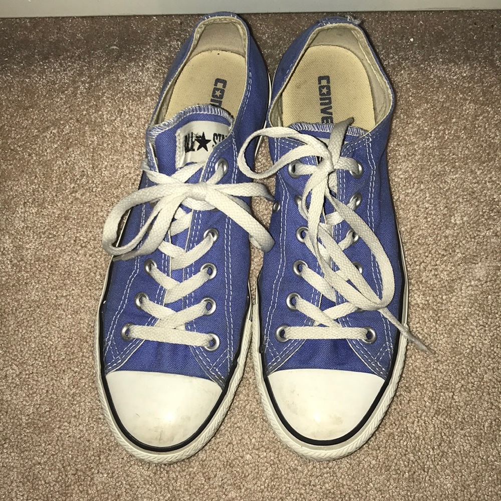 Light blue converse!